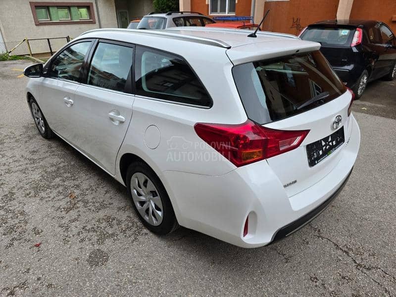 Toyota Auris 2.0 D 4 D