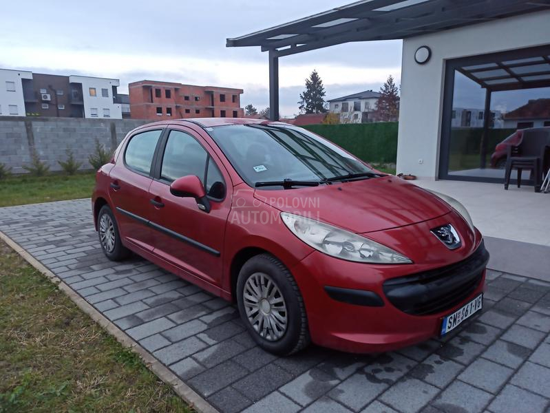 Peugeot 207 1.4