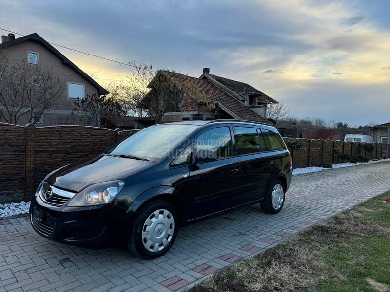 Opel Zafira 7sedista