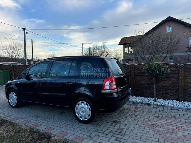 Opel Zafira 7sedista