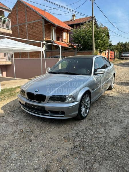 BMW 318 E46