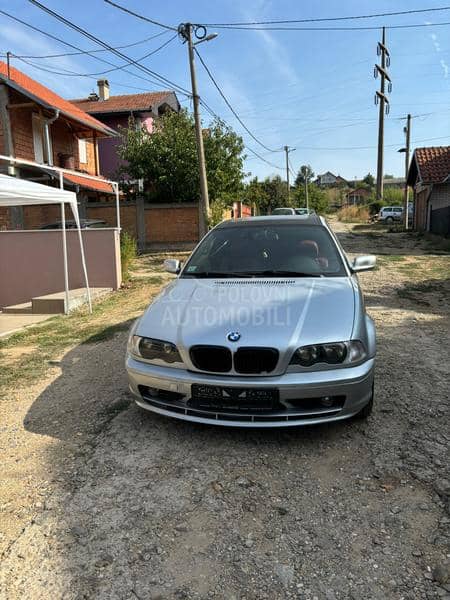 BMW 318 E46