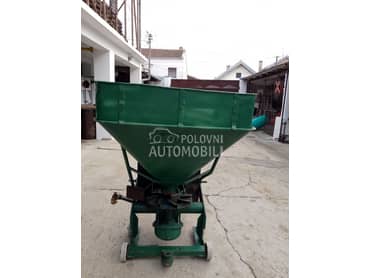 Rasipač veštačkog đubriva