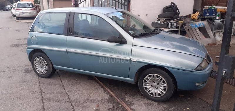 Lancia Ypsilon 