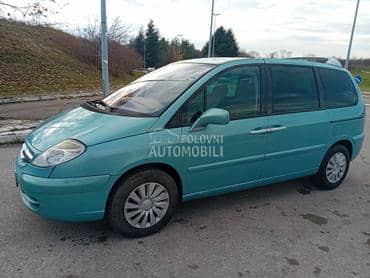 Citroen C8 