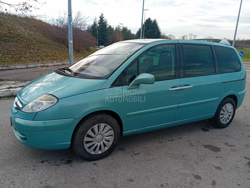 Citroen C8 