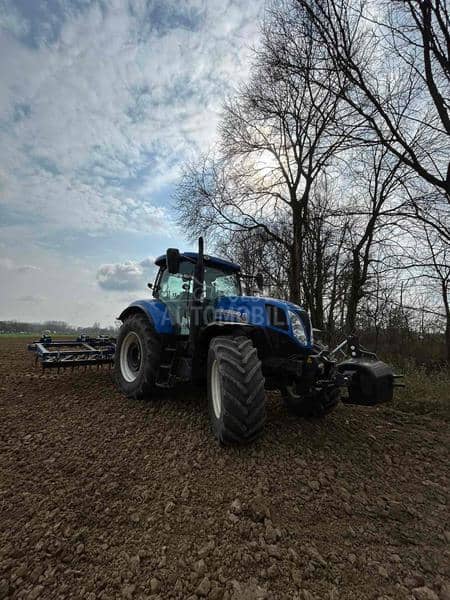 New Holland T6080