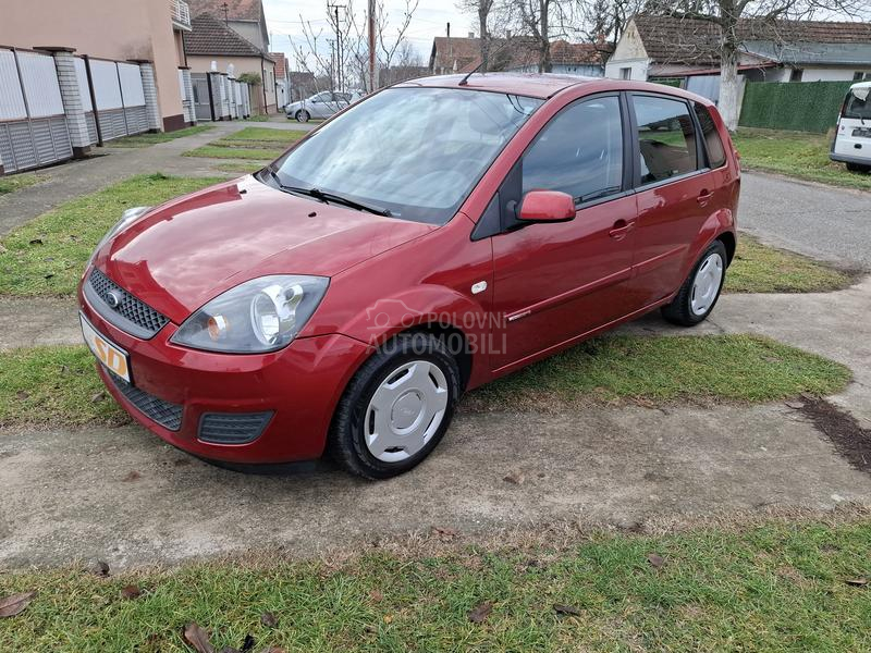 Ford Fiesta 1.3b