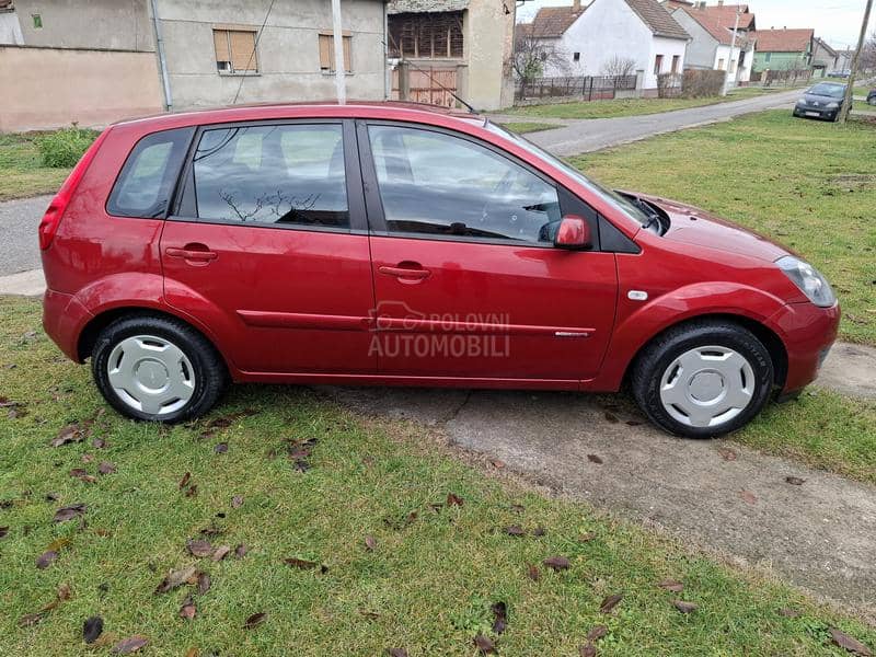 Ford Fiesta 1.3b