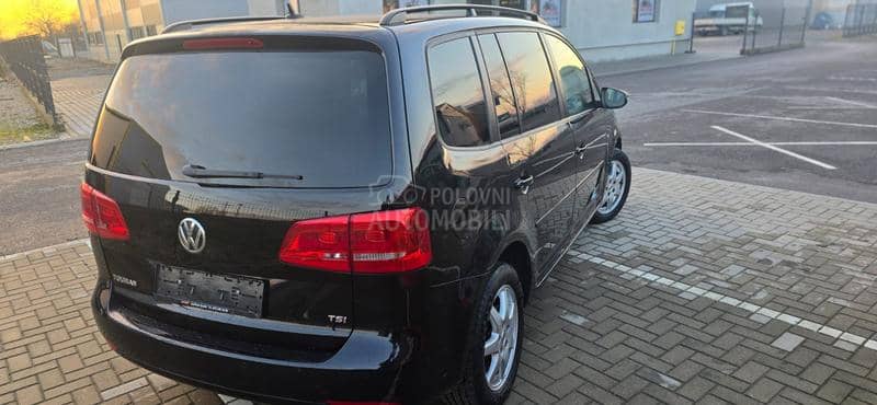 Volkswagen Touran 1.4 tsi DSG CH