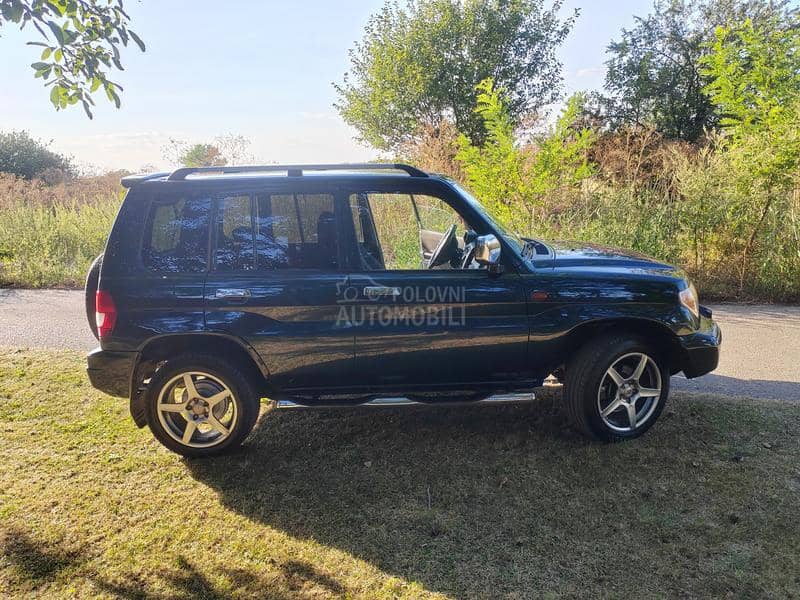 Mitsubishi Pajero Pinin 