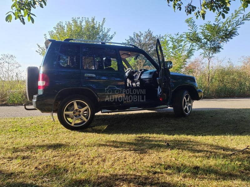 Mitsubishi Pajero Pinin 