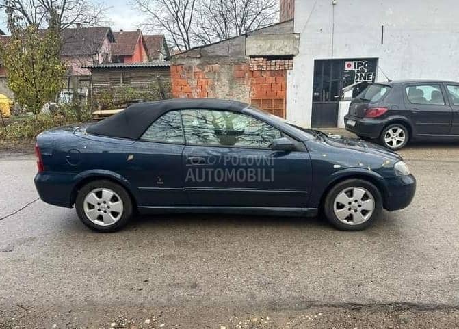 Opel Astra G 1.8 Bertone