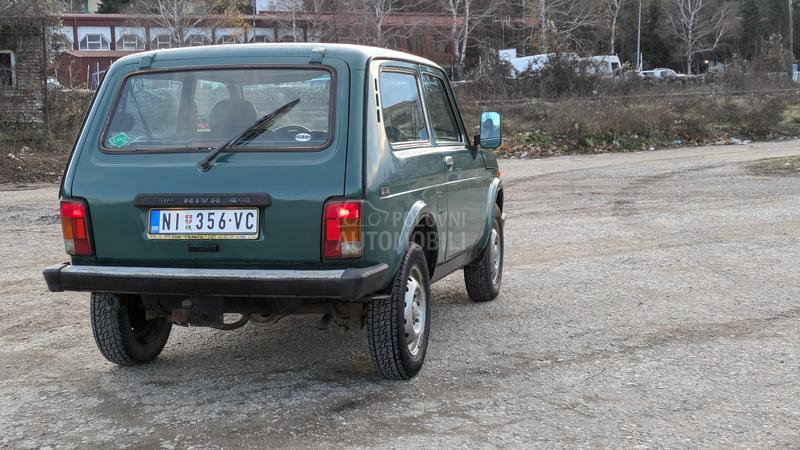 Lada Niva 1.7i