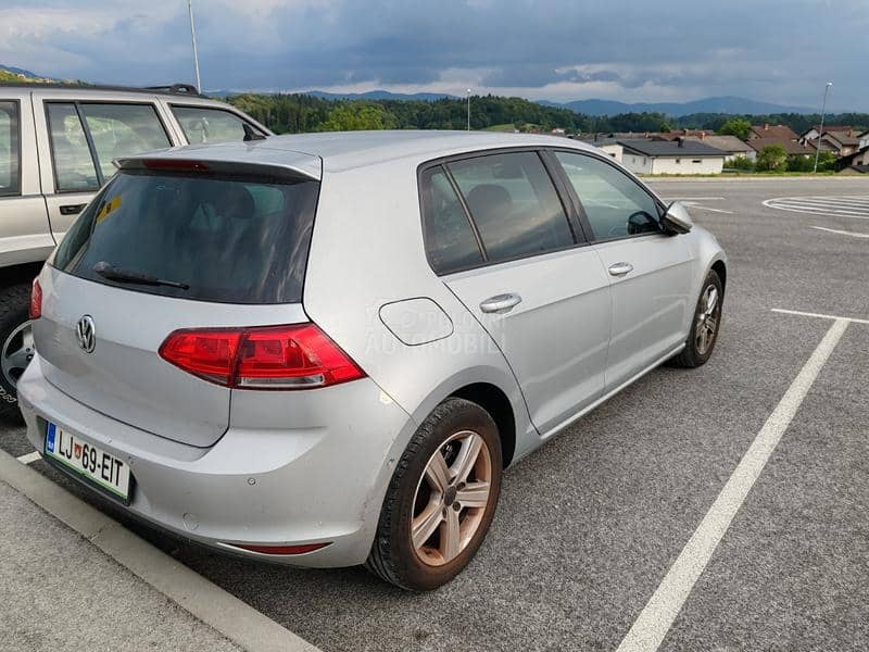 Volkswagen Golf 7 nav kam