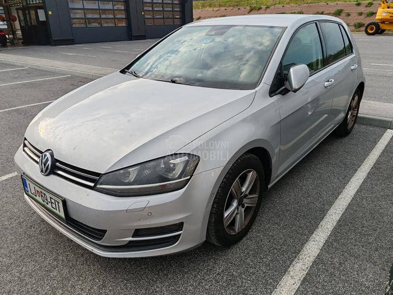 Volkswagen Golf 7 nav kam