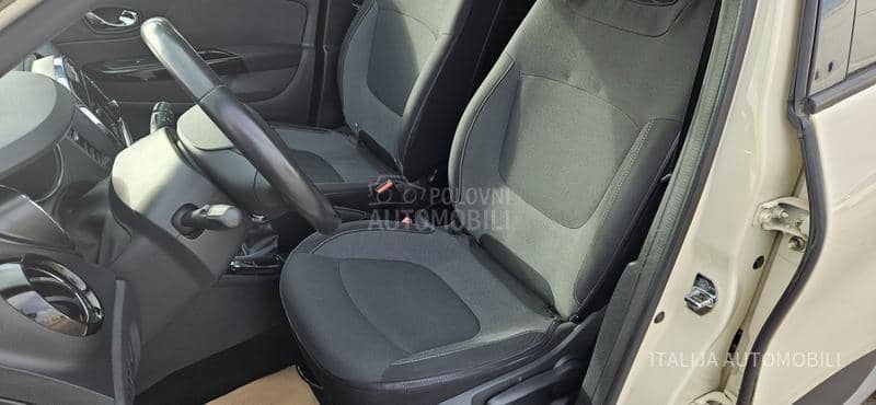 Renault Captur 1.5DCI AUTO-MATIK