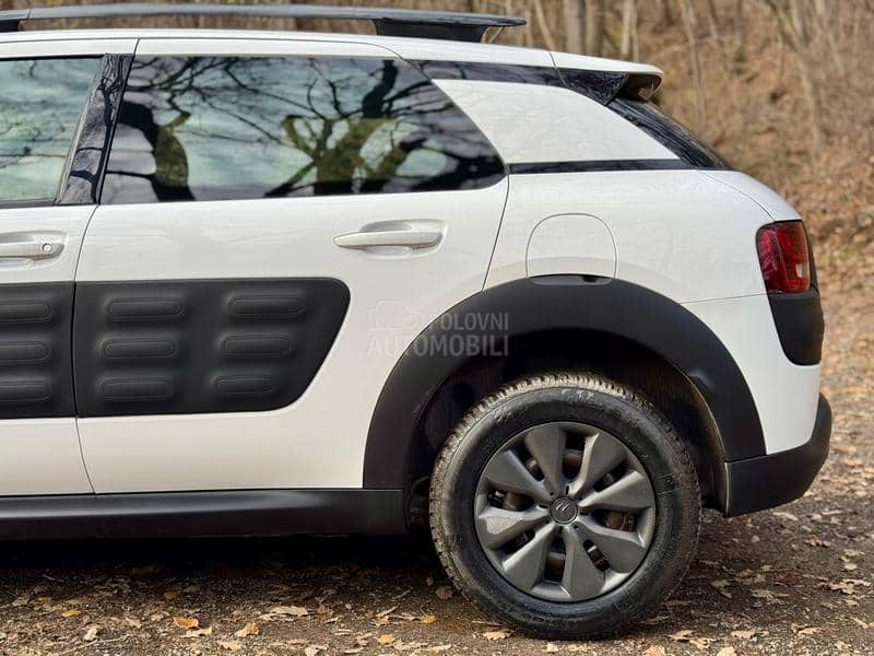 Citroen C4 Cactus Feel/VServis/blueHDi