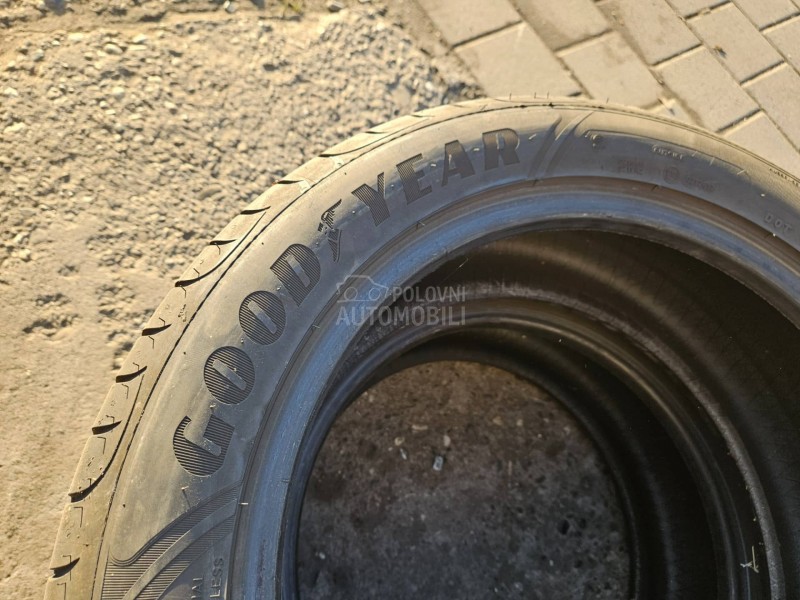 Goodyear 235/50 R18 Letnja