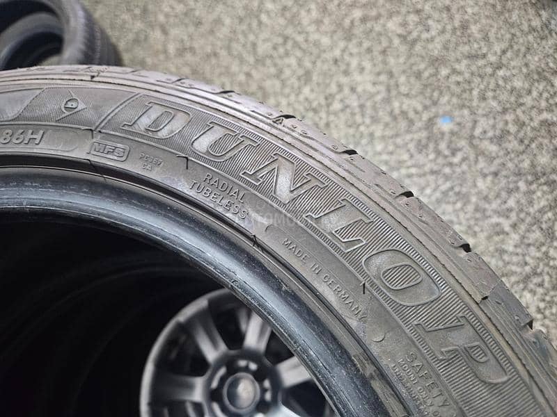 Dunlop 215/45 R16 Letnja