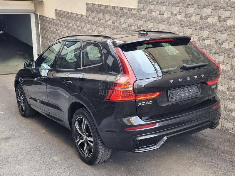 Volvo XC60 2.0 B4 Awd R-design