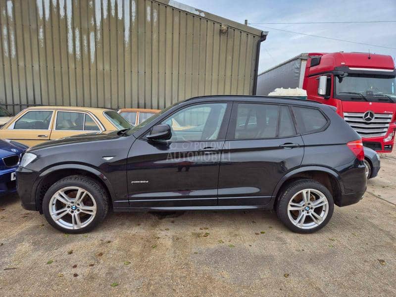 BMW X3 F25 -  kompletan auto u delovima