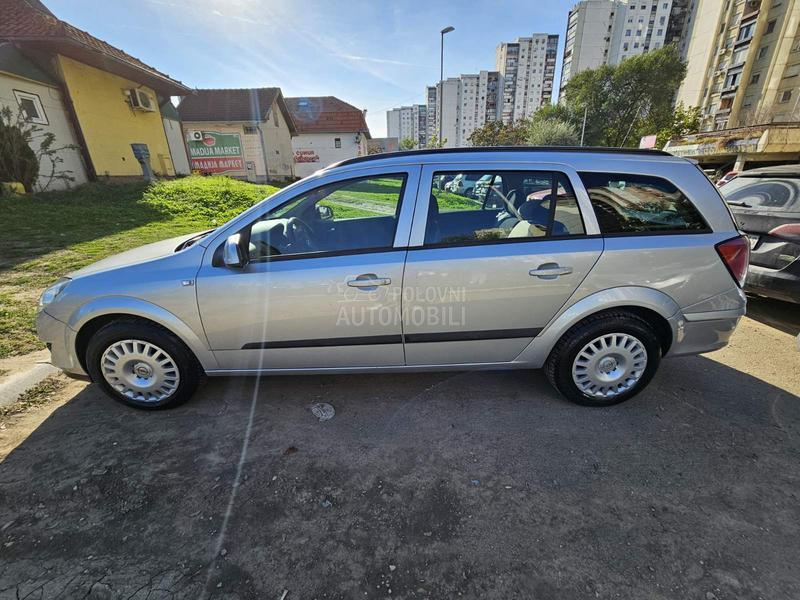 Opel Astra H 