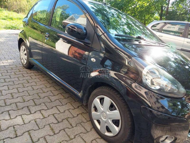 Toyota Aygo 1.0VVTI N.A.V.I