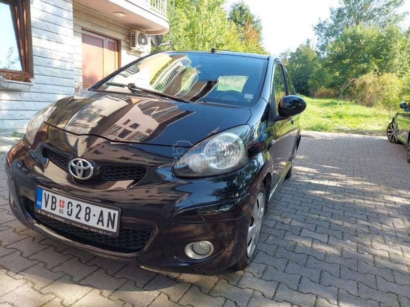 Toyota Aygo 1.0VVTI N.A.V.I