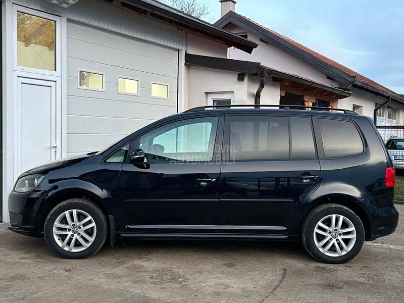 Volkswagen Touran CNG 20.1 ooo K.m