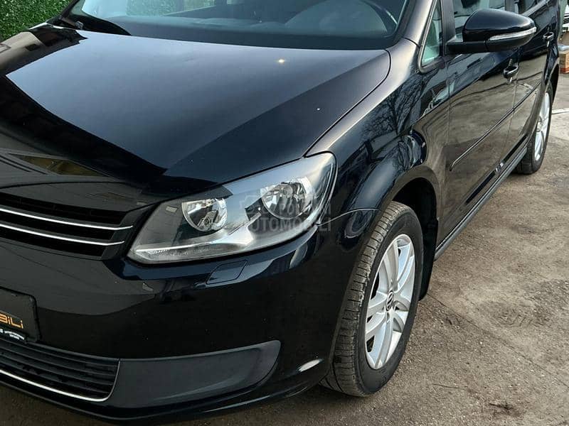 Volkswagen Touran CNG 20.1 ooo K.m