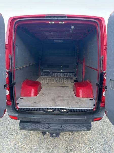 Volkswagen Crafter 2.0TDI