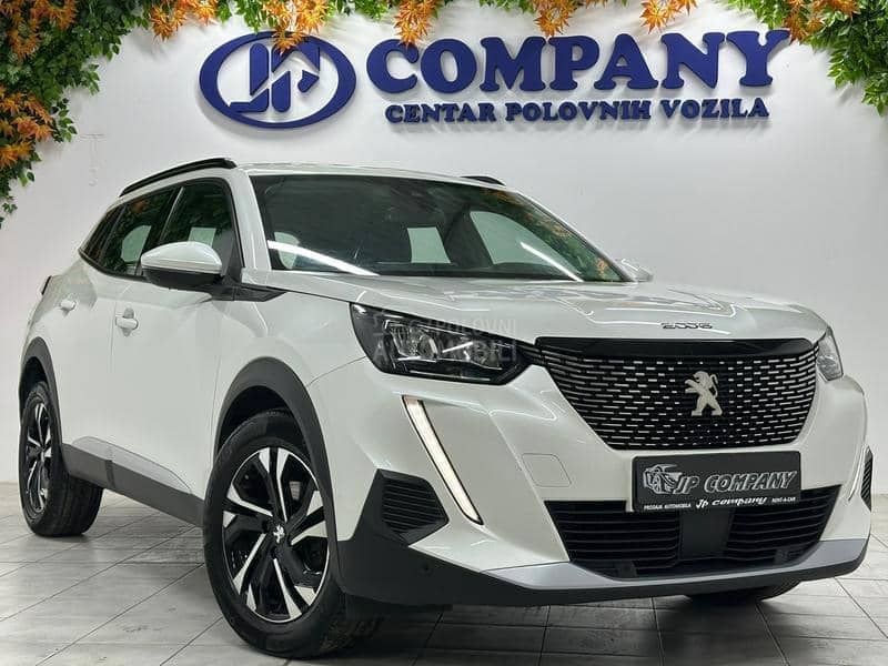 Peugeot 2008 1.2i ALUR VIRT PERLA