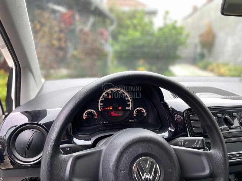 Volkswagen up! 1.0