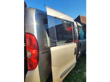 Stop svetla za Fiat Doblo od 2011. do 2016. god.