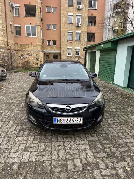 Opel Astra J 1.6 Turbo