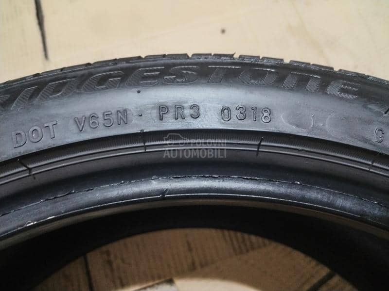 Bridgestone 225/40 R18 Zimska