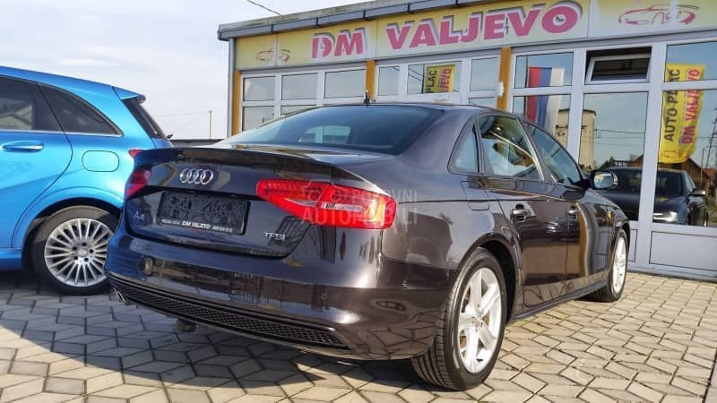 Audi A4 75.000k/S LINE/N0V