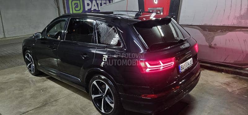 Audi Q7 3.0