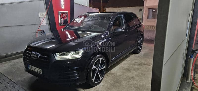 Audi Q7 3.0