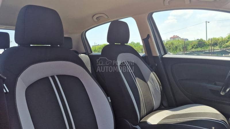 Fiat Grande Punto KREDlTl BEZ UCESCA