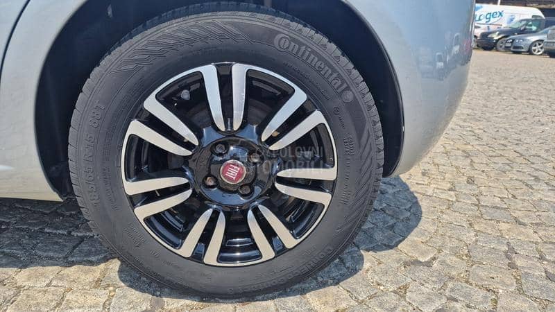 Fiat Grande Punto KREDlTl BEZ UCESCA