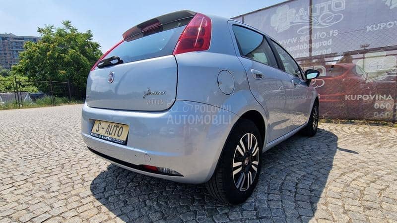 Fiat Grande Punto KREDlTl BEZ UCESCA