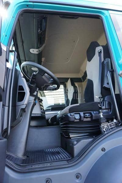 MAN TGS 26.470 6x6 / Kiper