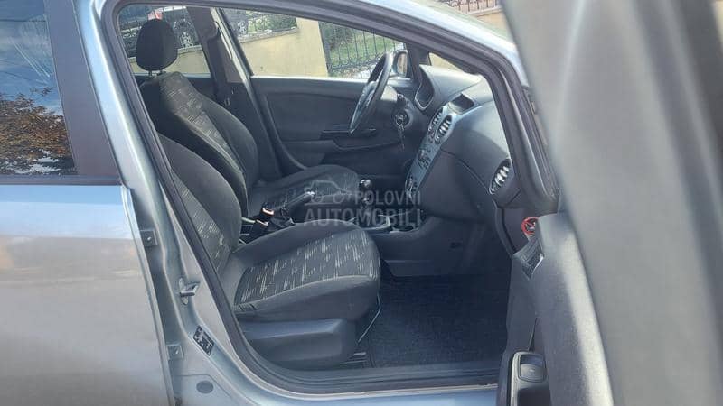 Opel Corsa D 1.3 CDTI  55 K.W.