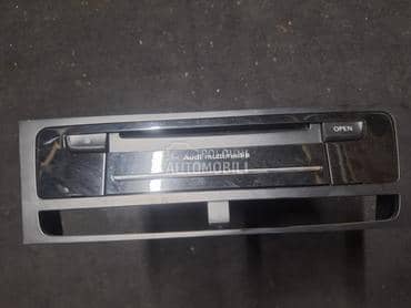 multimedia za Audi A4