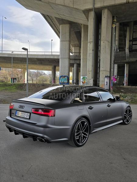 Audi A6 rs6 look matrix