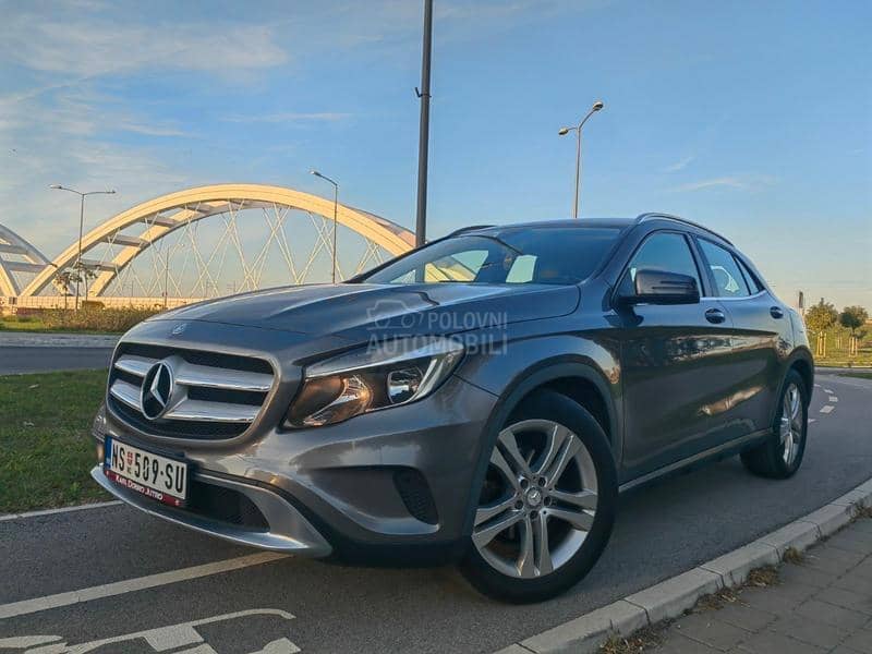 Mercedes Benz GLA 220 4 Matic