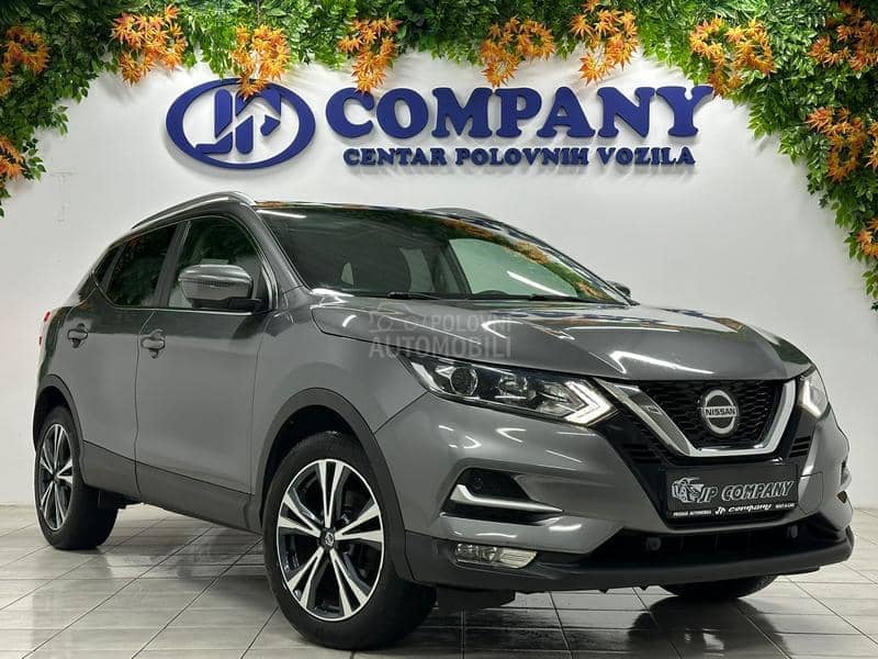 Nissan Qashqai 1.2 TEKNA PAN