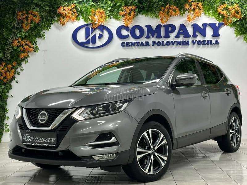 Nissan Qashqai 1.2 TEKNA PAN